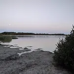 4 Person In