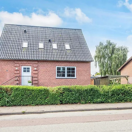 Nyaraló 4 Person In Ansager